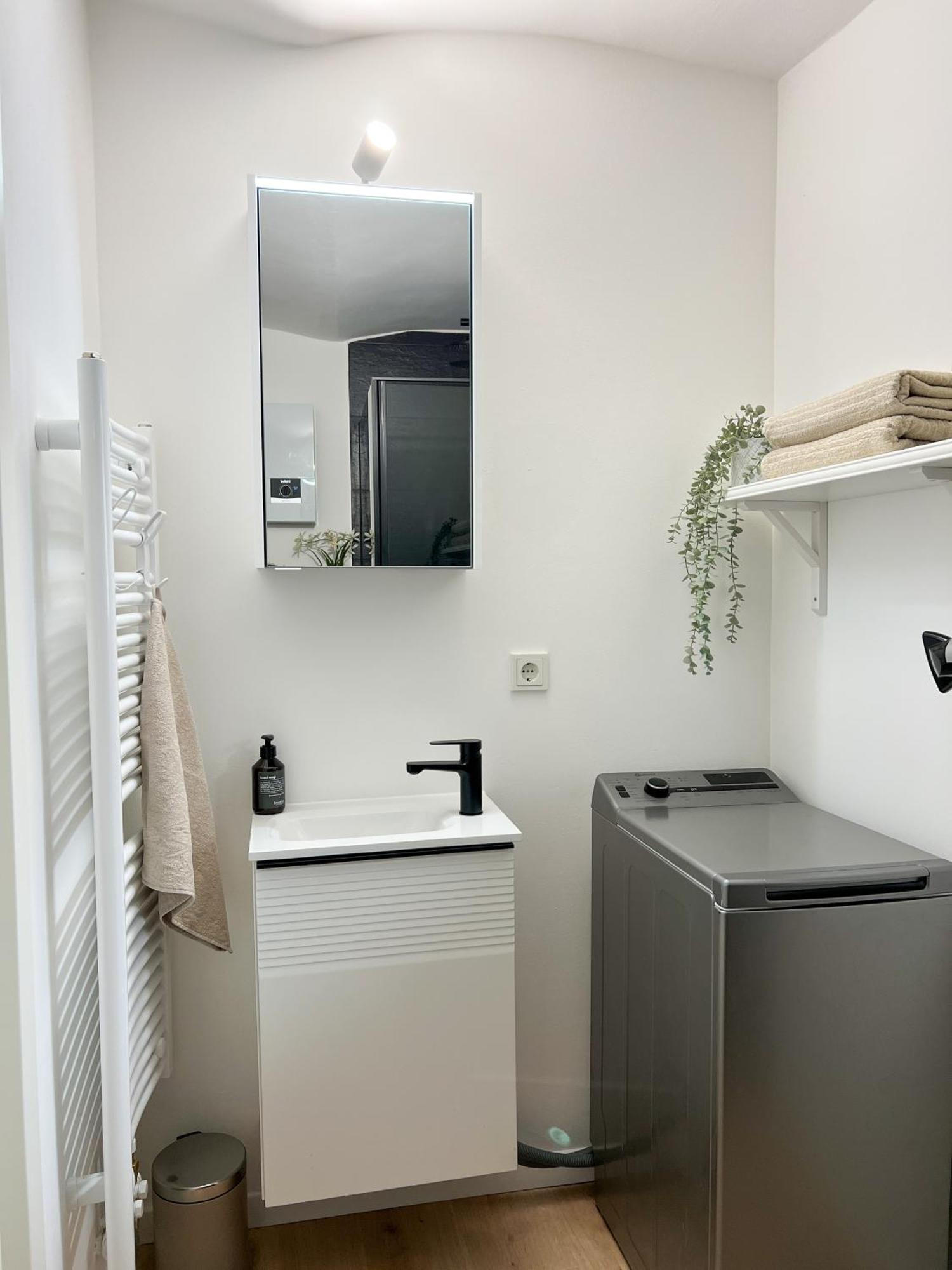 Appartement Jupas - *